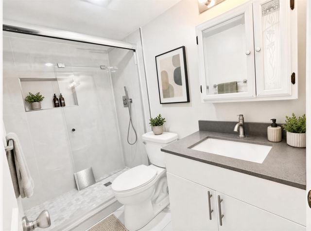 9272 SW 3RD Street 404, Boca Raton, FL 33428