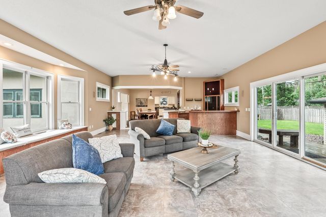 448 Union Street S, Mora, MN 55051