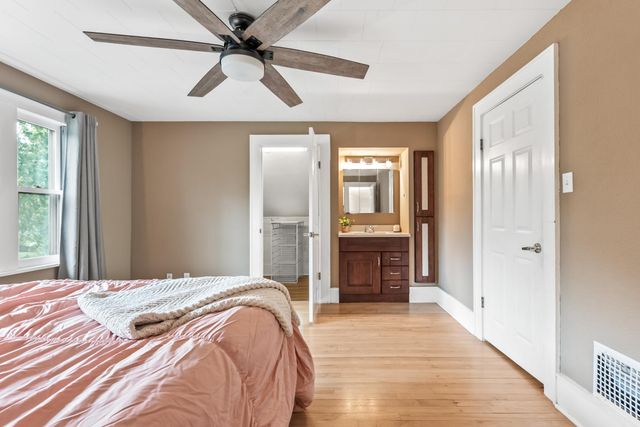 448 Union Street S, Mora, MN 55051