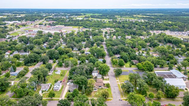 448 Union Street S, Mora, MN 55051