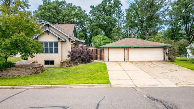 448 Union Street S, Mora, MN 55051