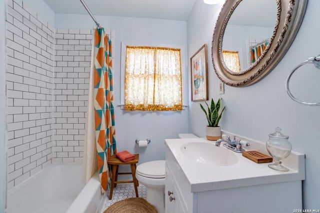 217 SEFORD DR, Terrell Hills, TX 78209