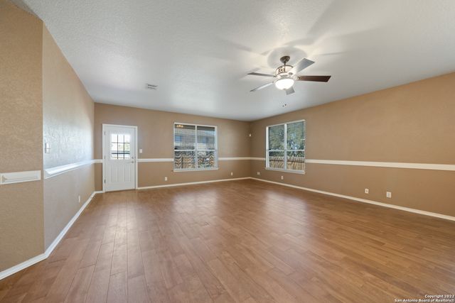 307 WING FLS, San Antonio, TX 78253