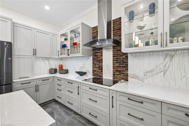 12756 Yacht Club CIR, Fort Myers, FL 33919