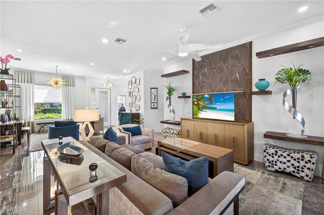 12756 Yacht Club CIR, Fort Myers, FL 33919