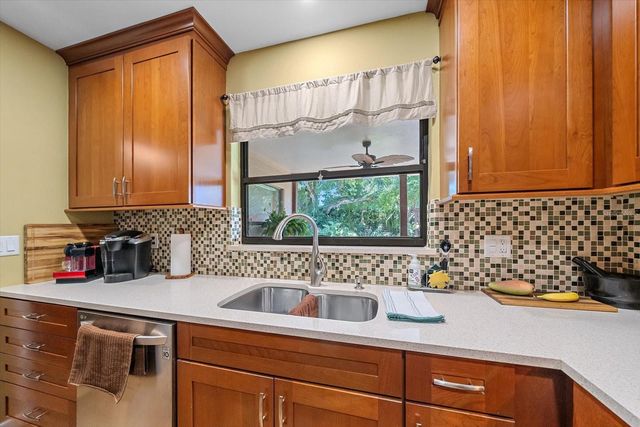 2462 CLEMATIS STREET, Sarasota, FL 34239