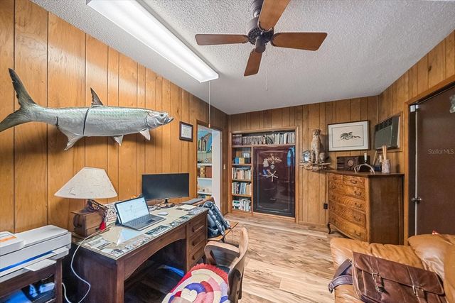 2462 CLEMATIS STREET, Sarasota, FL 34239