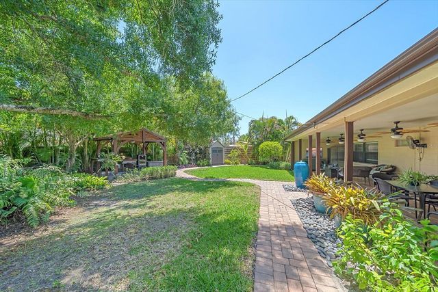 2462 CLEMATIS STREET, Sarasota, FL 34239