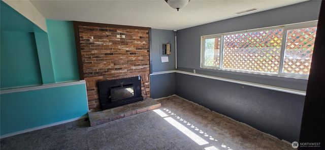 5626 S Gove Street, Tacoma, WA 98409