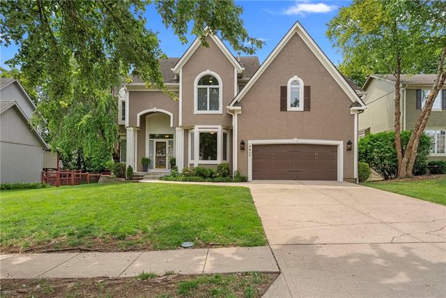 7817 W 147 Terrace, Overland Park, KS 66223