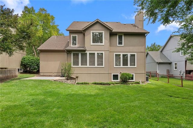 7817 W 147 Terrace, Overland Park, KS 66223