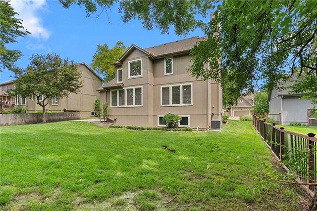 7817 W 147 Terrace, Overland Park, KS 66223