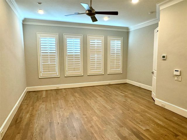 5327 Paseo Caceres Drive, Houston, TX 77007