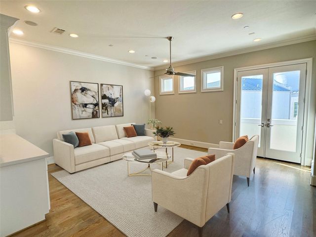 5327 Paseo Caceres Drive, Houston, TX 77007