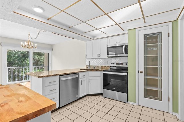 225 COUNTRY CLUB DRIVE D238, Largo, FL 33771