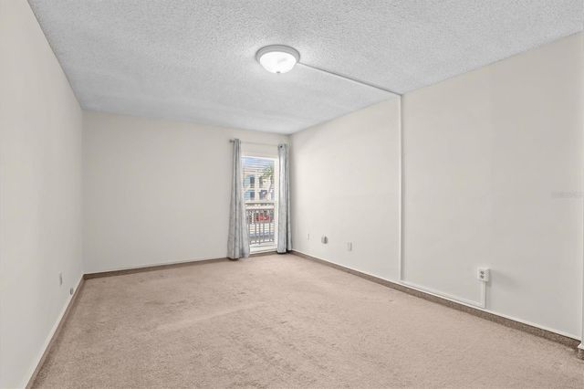 225 COUNTRY CLUB DRIVE D238, Largo, FL 33771