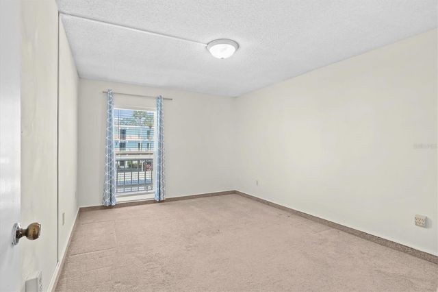 225 COUNTRY CLUB DRIVE D238, Largo, FL 33771