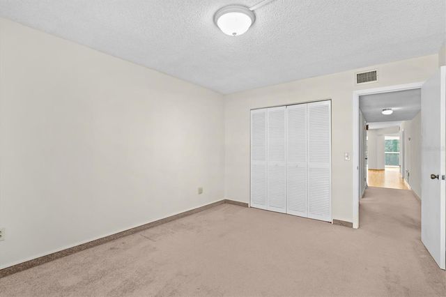 225 COUNTRY CLUB DRIVE D238, Largo, FL 33771