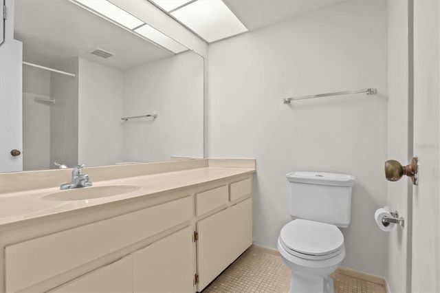 225 COUNTRY CLUB DRIVE D238, Largo, FL 33771