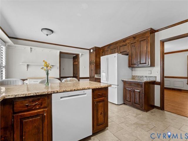 11551 Teterling Rd, Chester, VA 23831