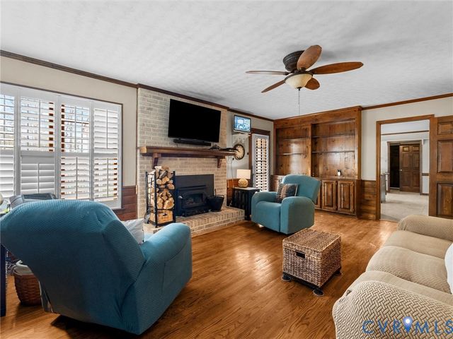 11551 Teterling Rd, Chester, VA 23831