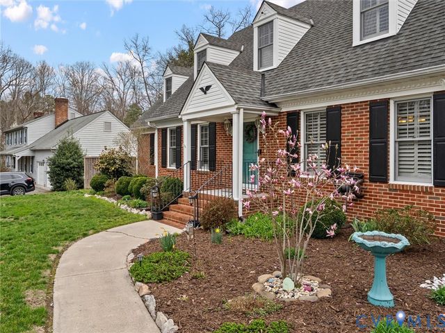 11551 Teterling Rd, Chester, VA 23831