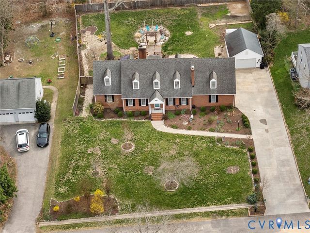 11551 Teterling Rd, Chester, VA 23831