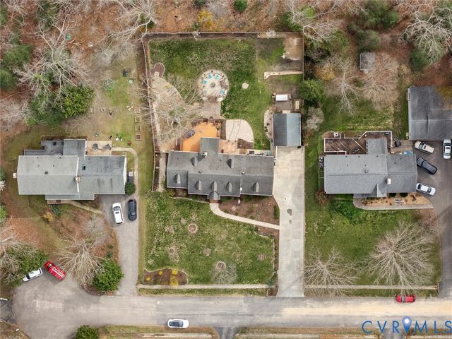 11551 Teterling Rd, Chester, VA 23831