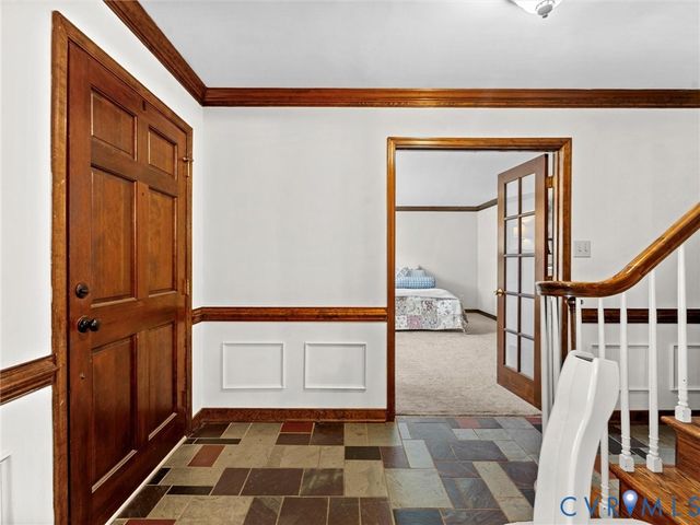 11551 Teterling Rd, Chester, VA 23831