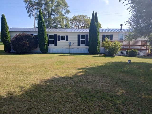 4829 S Derby Road, Sidney Twp, MI 48885