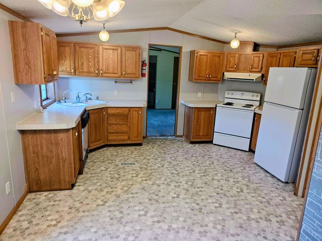 4829 S Derby Road, Sidney Twp, MI 48885