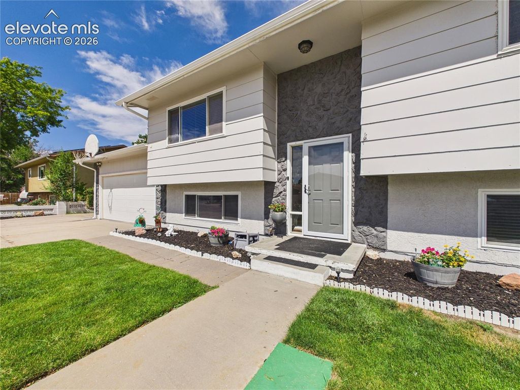 1256 20 1/2 Lane, Pueblo, CO 81006 — photo 5