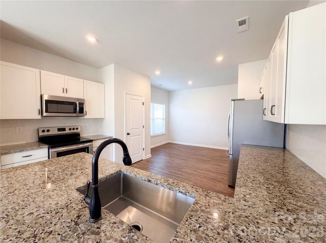 414 Buford Way, Mount Holly, NC 28120