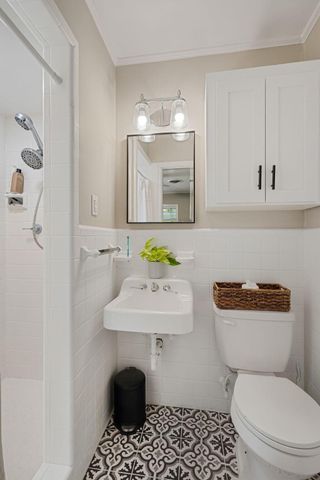 202 PINEHILLS DR, Hattiesburg, MS 39401