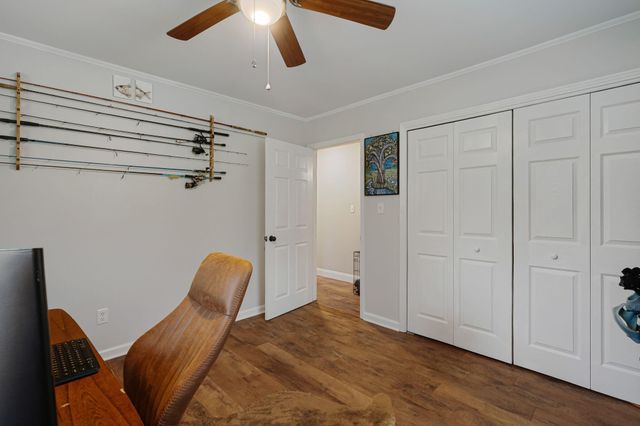 202 PINEHILLS DR, Hattiesburg, MS 39401