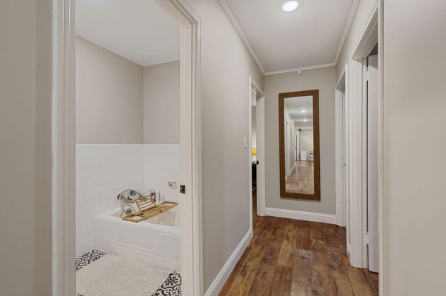 202 PINEHILLS DR, Hattiesburg, MS 39401