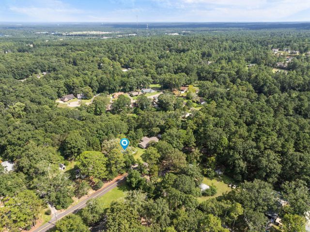 202 PINEHILLS DR, Hattiesburg, MS 39401