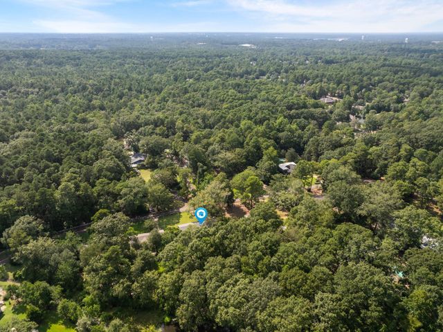 202 PINEHILLS DR, Hattiesburg, MS 39401