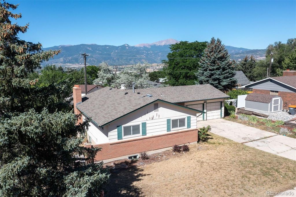 1443 Acacia Drive, Colorado Springs, CO 80907