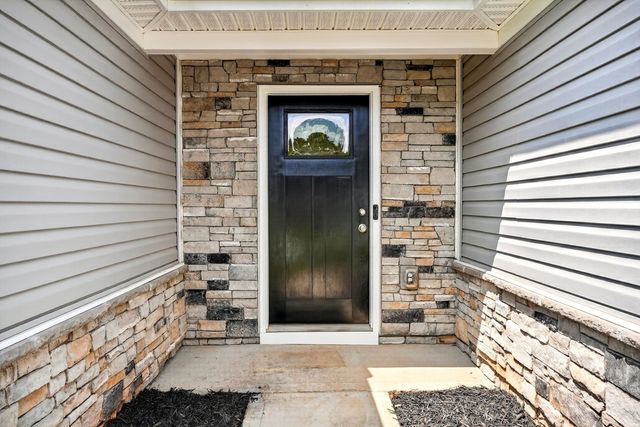2271 Hemming Way, Boiling Springs, SC 29316