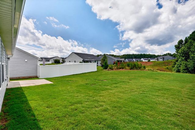 2271 Hemming Way, Boiling Springs, SC 29316