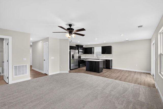 2271 Hemming Way, Boiling Springs, SC 29316