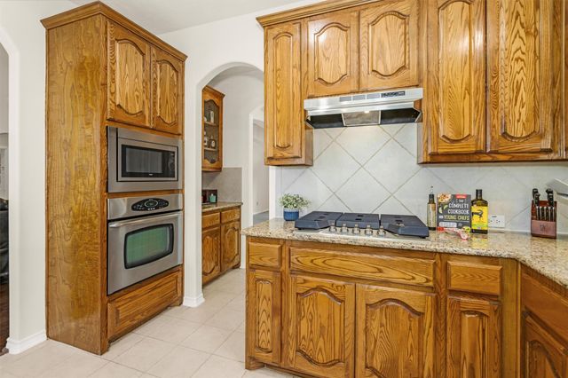 3211 Burton Ridge Drive, Spring, TX 77386