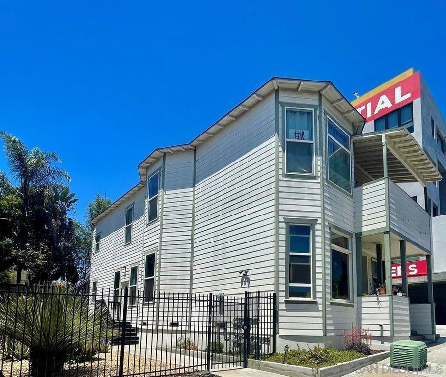 Image 40 of property listing at 1120 30Th St, San Diego, CA 92102