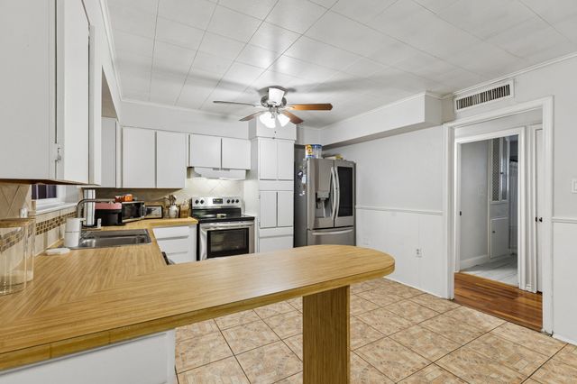 13955 Birchlawn Drive, Farmers Branch, TX 75234