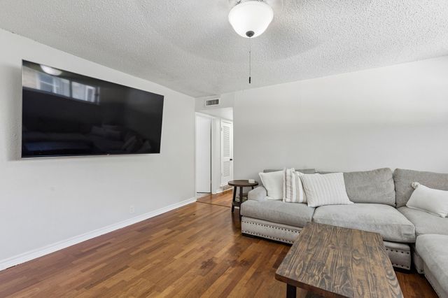 13955 Birchlawn Drive, Farmers Branch, TX 75234