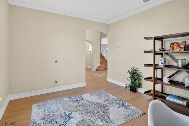 5541 Harborage DR, Fort Myers, FL 33908