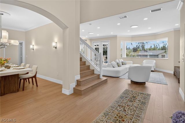 5541 Harborage DR, Fort Myers, FL 33908