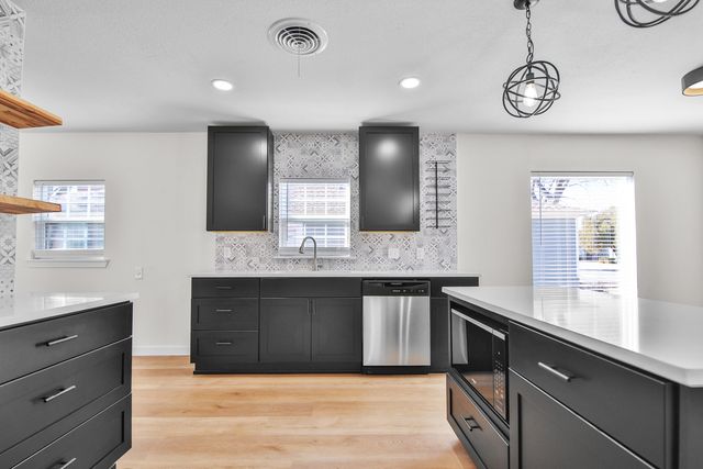 3303 25th Street, Lubbock, TX 79410