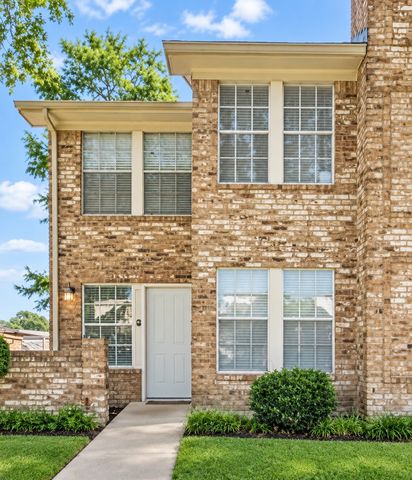 525 Towne House Lane, Richardson, TX 75081
